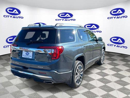 2020 GMC Acadia Denali