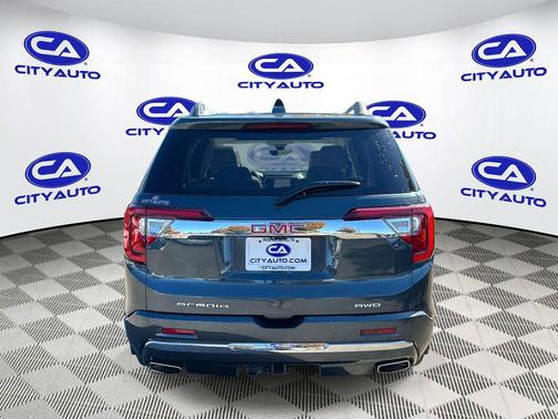 2020 GMC Acadia Denali