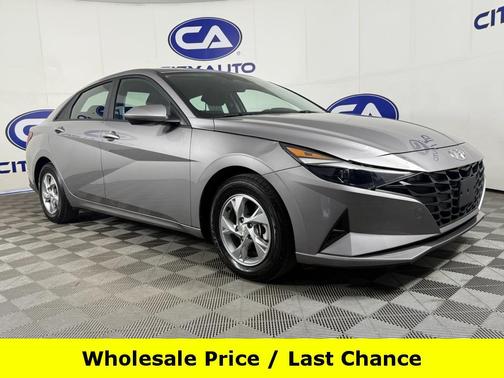 2023 Hyundai ELANTRA SE