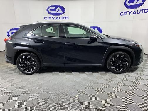 2020 Lexus UX 200 Base