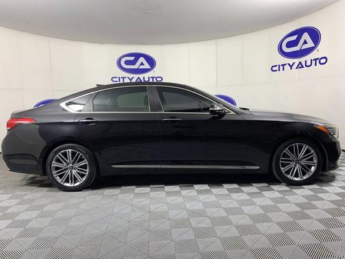 Victoria Black 2018 Genesis G80 3.8