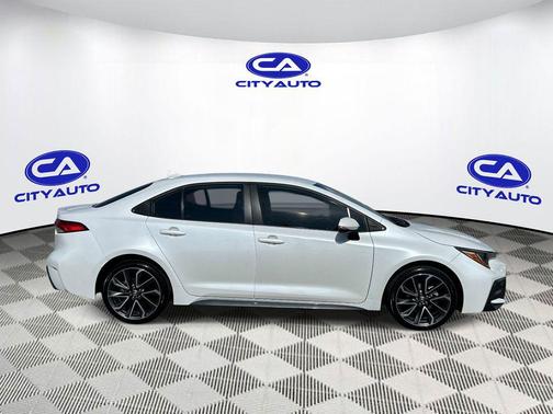 Wind Chill Pearl 2022 Toyota Corolla SE