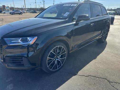 2022 Audi Q7 55 Prestige