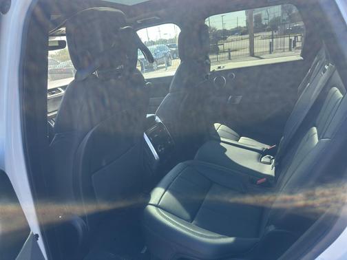 WHITE 2021 Land Rover Range Rover Sport HSE Silver Edition