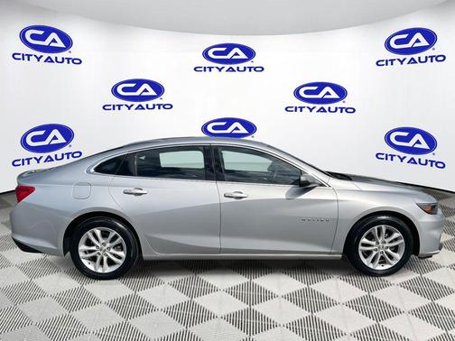 2017 Chevrolet Malibu 1LT