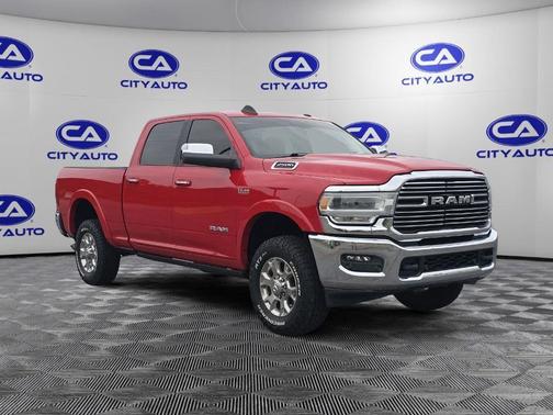 2022 RAM 2500 Laramie Crew Cab 4x4 6'4' Box