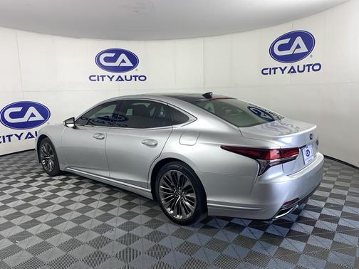 Liquid Platinum 2018 Lexus LS 500 Base