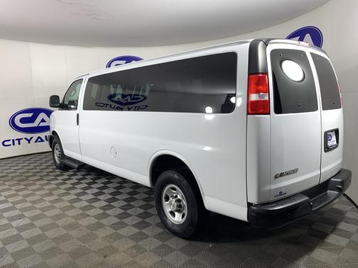 2023 Chevrolet Express 3500 RWD 3500 Extended Wheelbase LS