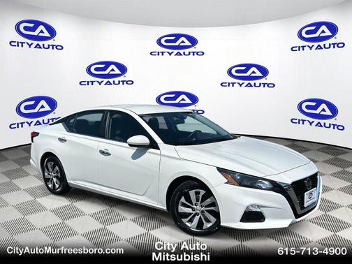 2022 Nissan Altima S FWD