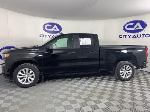 2020 Chevrolet Silverado 1500 Custom