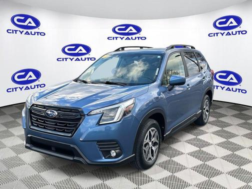 2024 Subaru Forester Premium