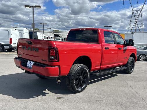 Flame Red Clearcoat 2026 RAM 2500 Big Horn Crew Cab 4x4 6'4' Box