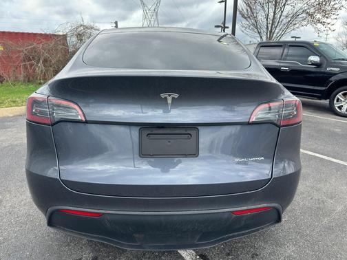 2023 Tesla Model Y Long Range Dual Motor All-Wheel Drive