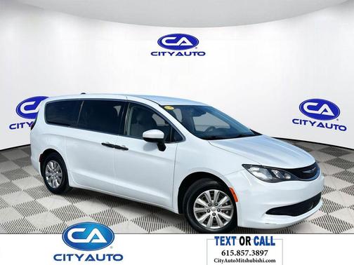 2021 Chrysler Voyager L