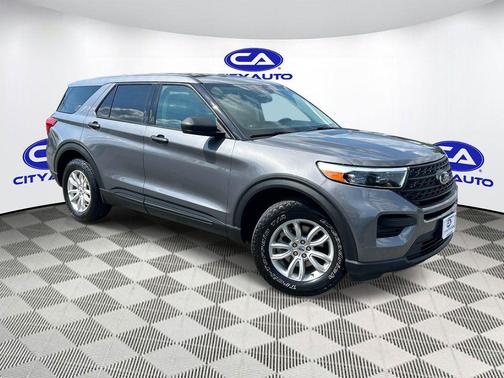 Carbonized Gray Metallic 2021 Ford Explorer Base