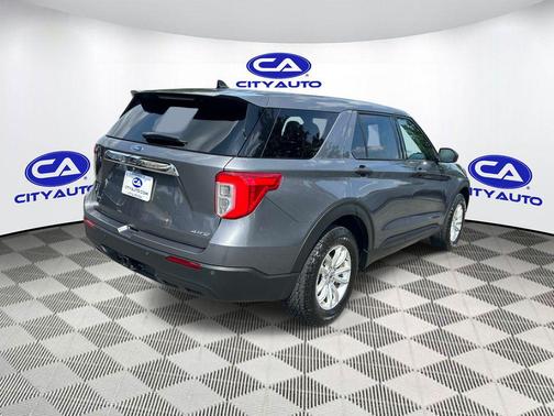 Carbonized Gray Metallic 2021 Ford Explorer Base