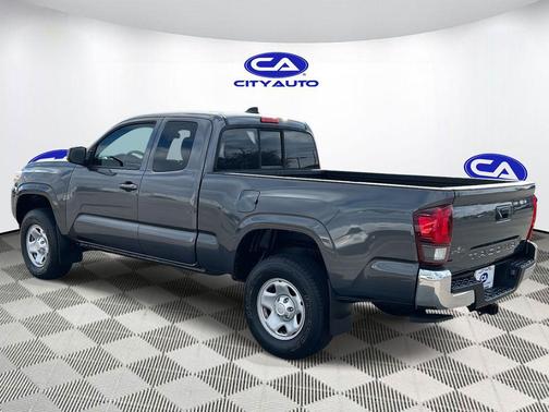 2020 Toyota Tacoma SR