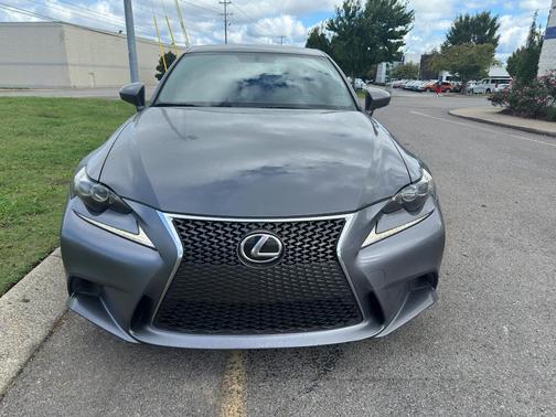 2016 Lexus IS 200t F Sport