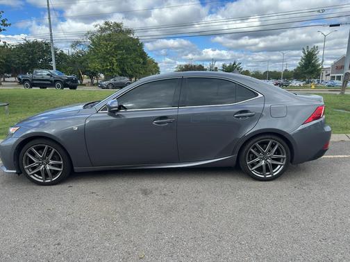 2016 Lexus IS 200t F Sport
