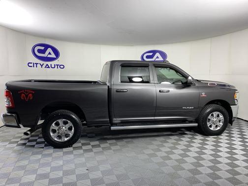 2019 RAM 2500 Big Horn Crew Cab 4x2 6'4' Box