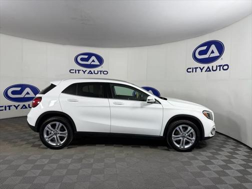 2020 Mercedes-Benz GLA 250 4MATIC