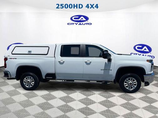 Summit White 2021 Chevrolet Silverado 2500 LT