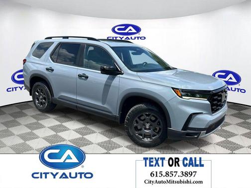Sonic Gray Pearl 2024 Honda Pilot TrailSport