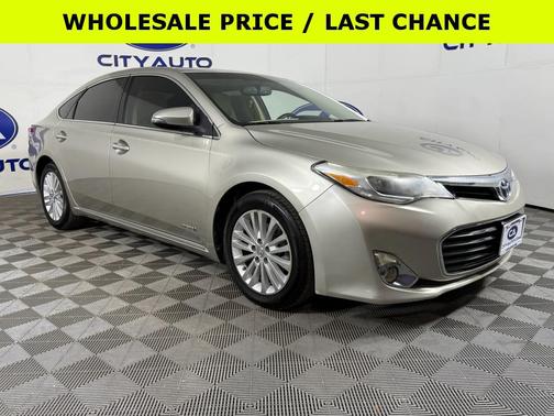 2015 Toyota Avalon Hybrid XLE Touring