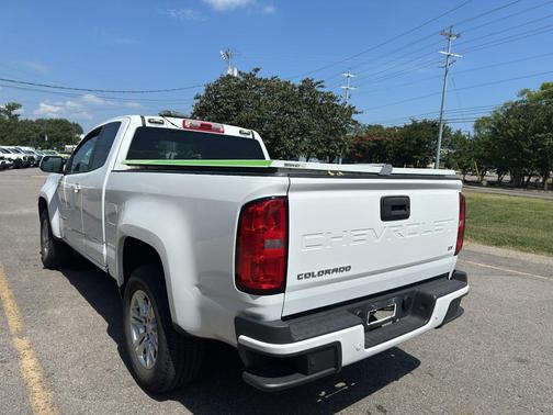 Summit White 2021 Chevrolet Colorado LT