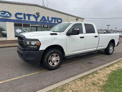 2023 RAM 2500 Tradesman Crew Cab 4x2 8' Box