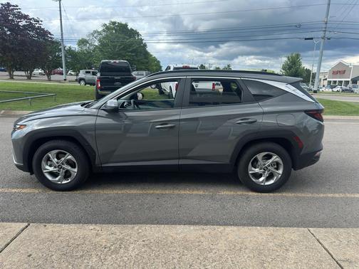Hampton Gray 2024 Hyundai TUCSON SEL