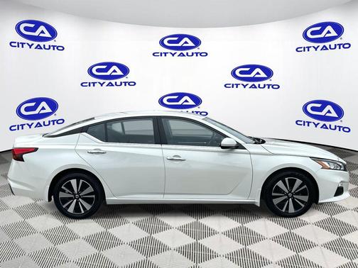 2021 Nissan Altima 2.5 SV