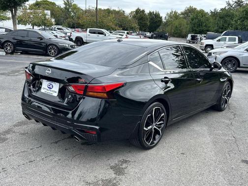 2024 Nissan Altima SR FWD