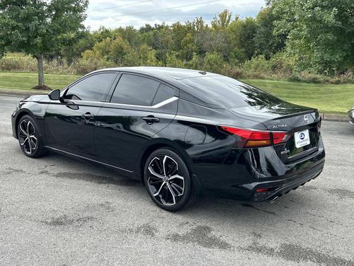 2024 Nissan Altima SR FWD