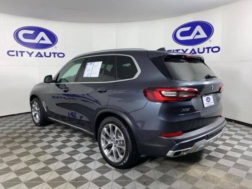 2022 BMW X5 sDrive40i
