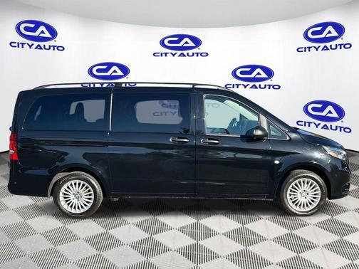 2018 Mercedes-Benz Metris Base