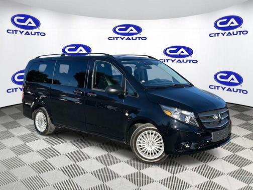 2018 Mercedes-Benz Metris Base