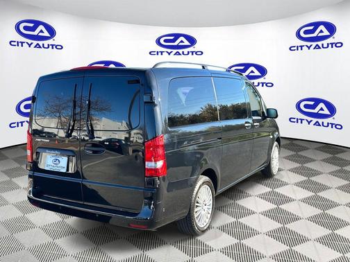 2018 Mercedes-Benz Metris Base