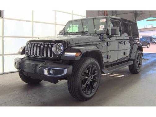 Black Clearcoat 2025 Jeep Wrangler 4xe Sahara