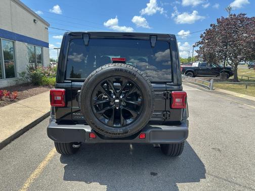 Black Clearcoat 2025 Jeep Wrangler 4xe Sahara