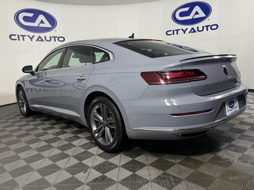 2023 Volkswagen Arteon 2.0T SE