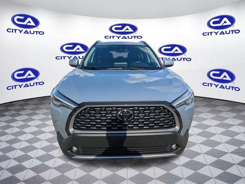 2022 Toyota Corolla Cross XLE