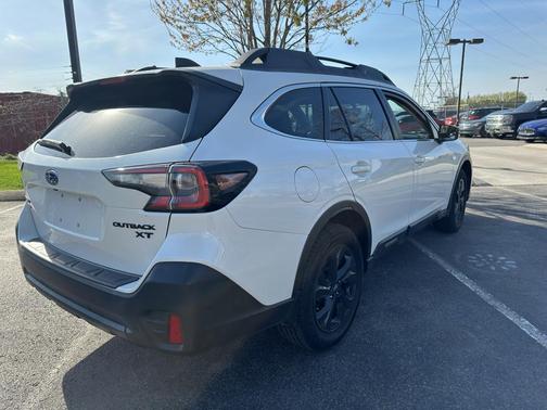 2022 Subaru Outback Onyx Edition XT