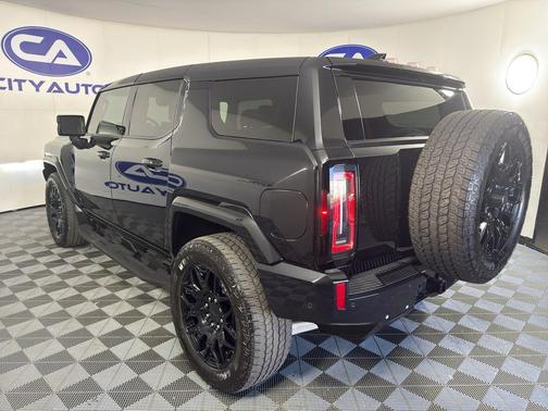 Void Black 2024 GMC HUMMER EV SUV 2X