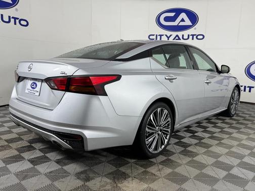 2024 Nissan Altima 2.5 SL