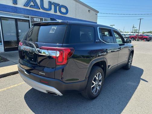 2022 GMC Acadia AWD SLE
