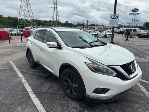Pearl White 2018 Nissan Murano SV