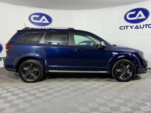 2020 Dodge Journey Crossroad