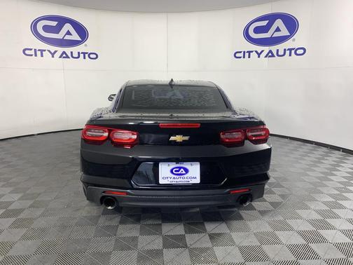 Mosaic Black Metallic 2019 Chevrolet Camaro 1LT