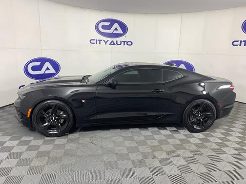 Mosaic Black Metallic 2019 Chevrolet Camaro 1LT
